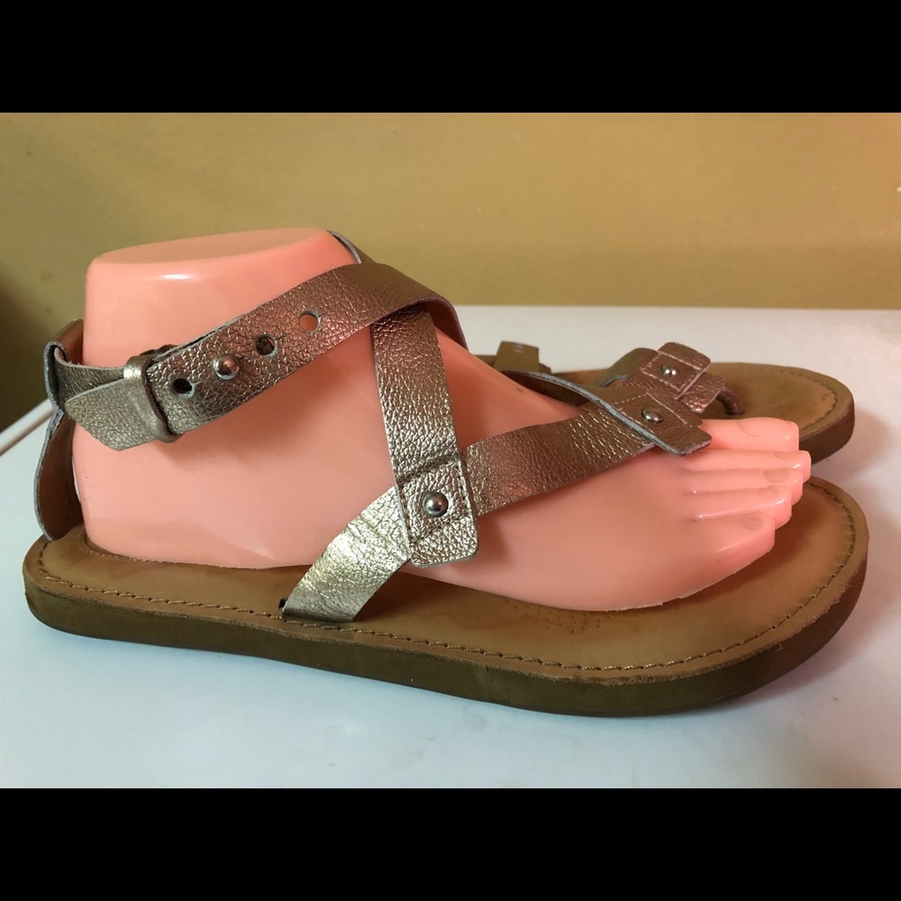 Corso Como Metallic Gold Flat Sandals size 8 M